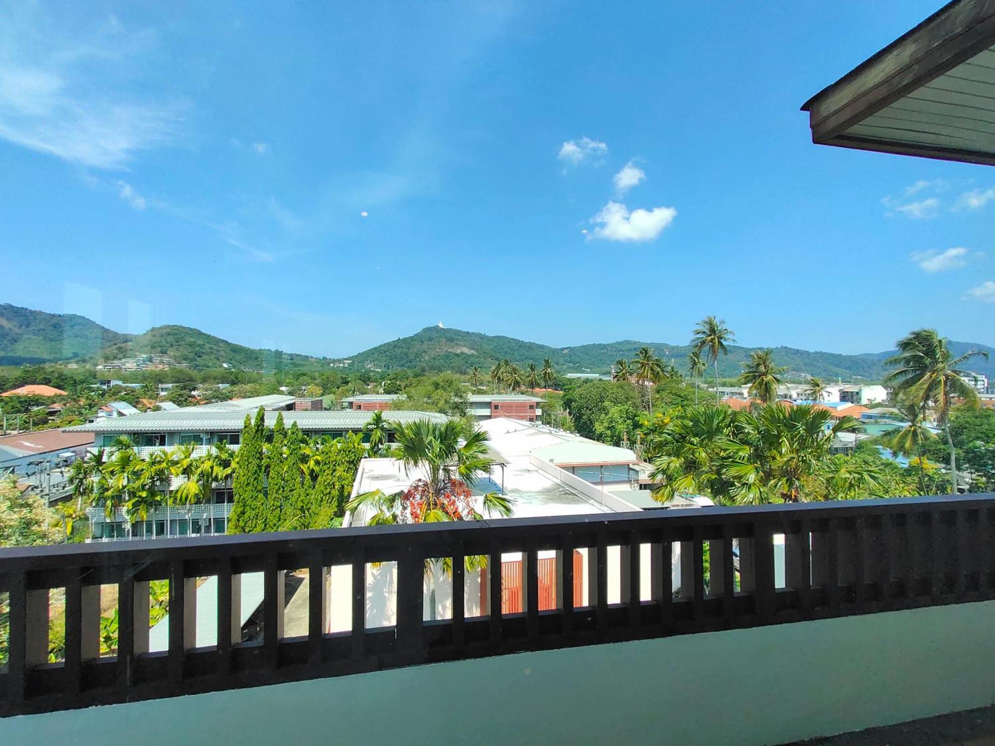 Ratana Hotel Chalong Rawai Exterior foto
