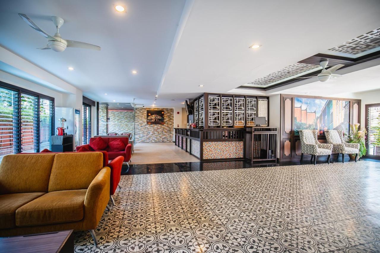 Ratana Hotel Chalong Rawai Exterior foto