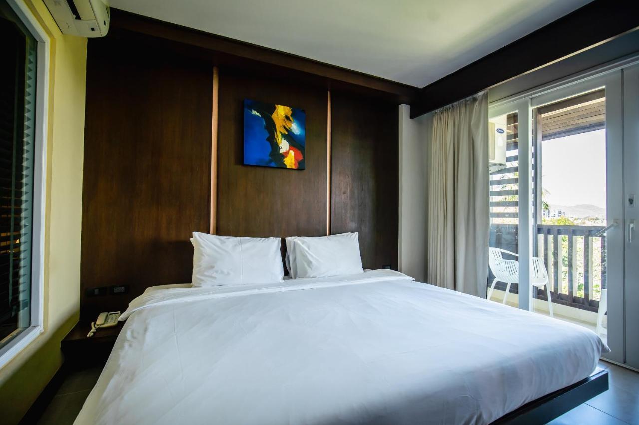 Ratana Hotel Chalong Rawai Exterior foto